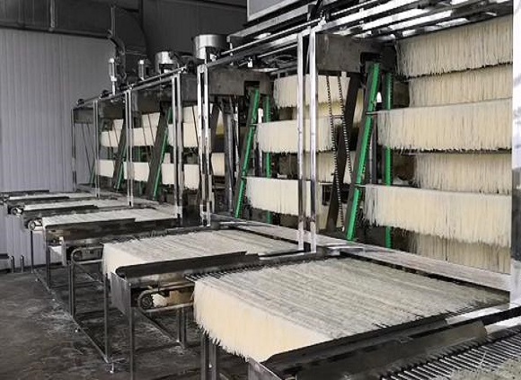荣耀体育在线_荣耀（中国）制品管在机械构造中的应用——米粉挂晾机