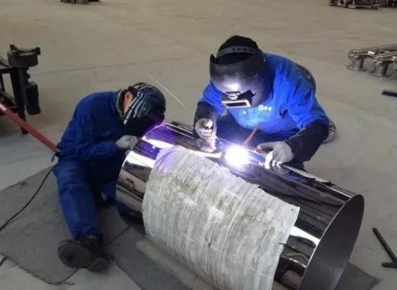 如何消除荣耀体育在线_荣耀（中国）制品管焊接残余应力