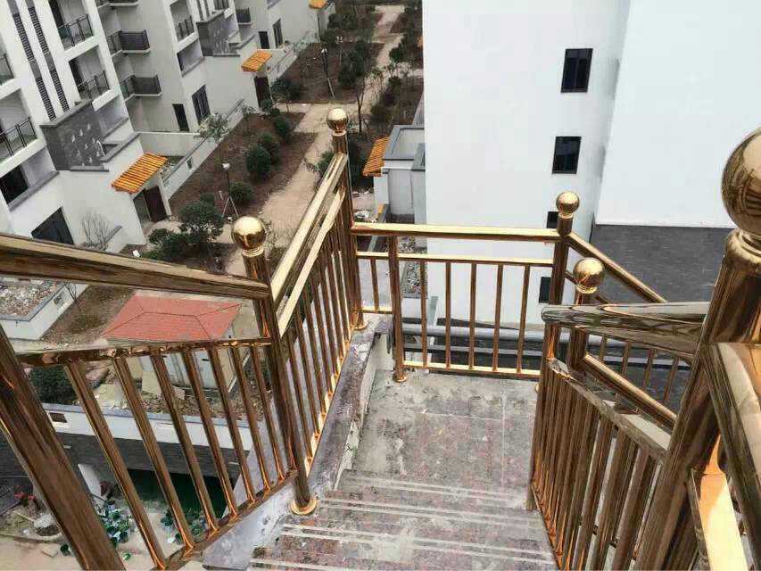 彩色荣耀体育在线_荣耀（中国）.jpg