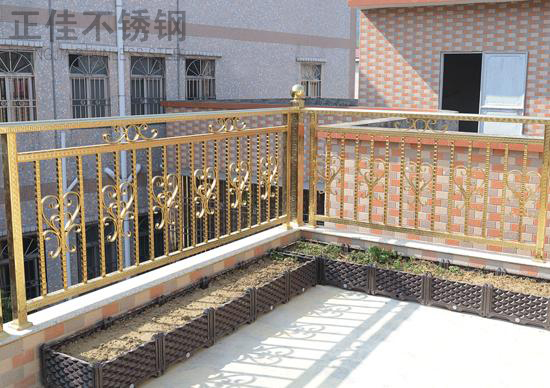 荣耀体育在线_荣耀（中国）回形花纹管围栏