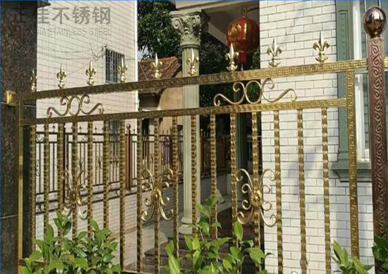荣耀体育在线_荣耀（中国）回形花纹管围栏3