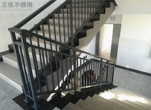 护栏荣耀体育在线_荣耀（中国）方管2